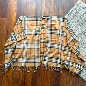 Pancho Scarf